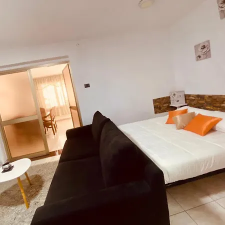 Guest house Apartment *