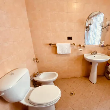 Apartment Guest house *